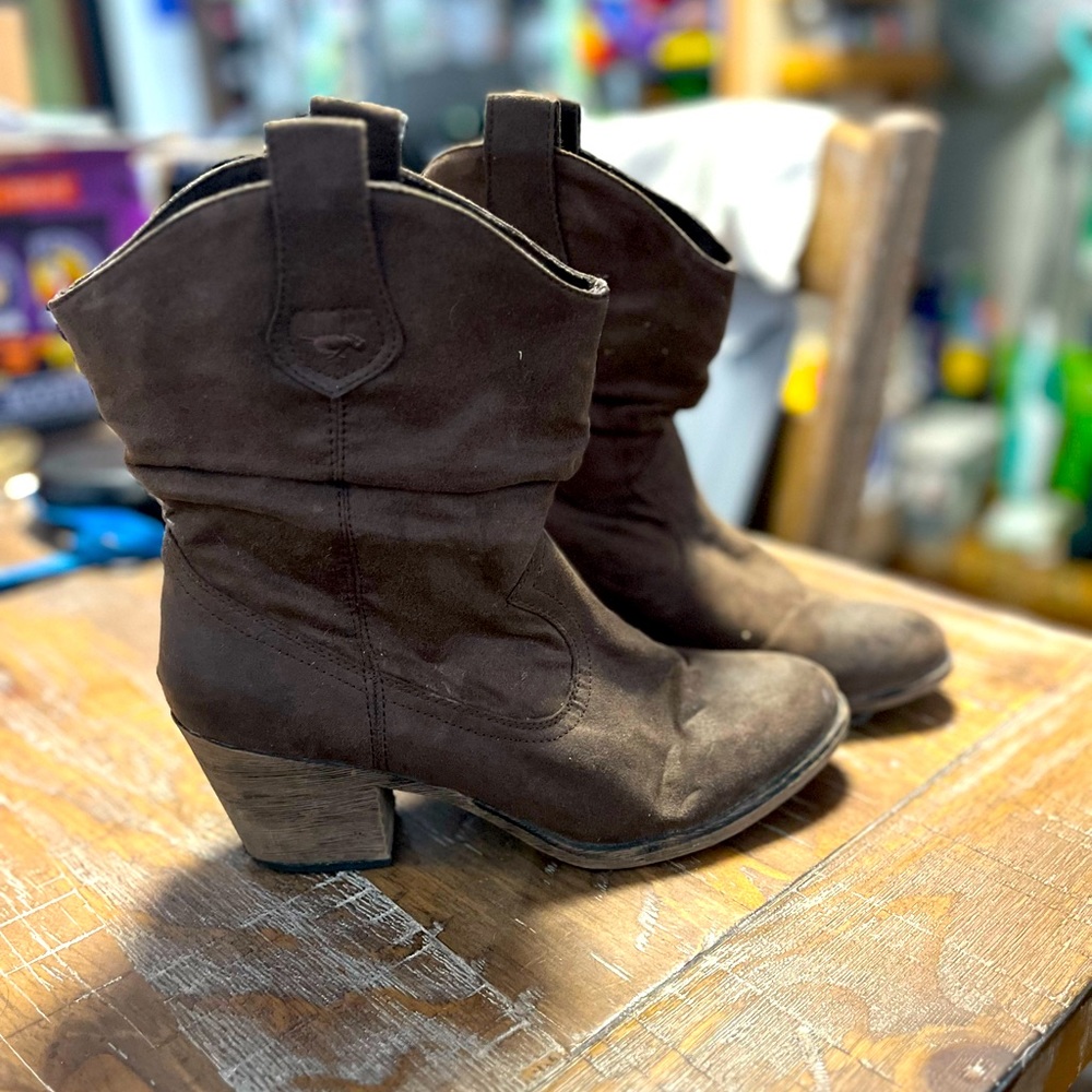 Rocket Dog cowgirl boots
